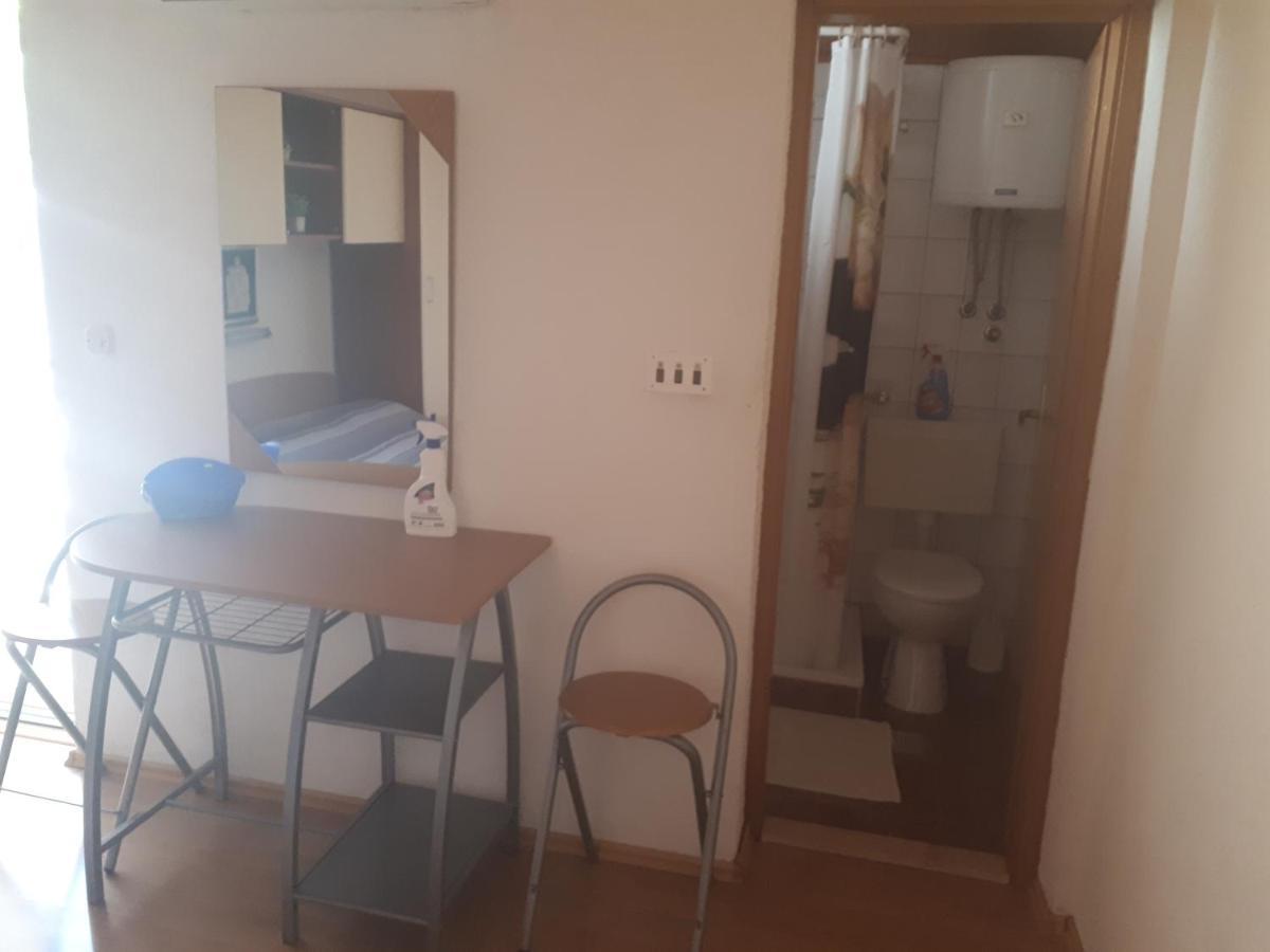 Apartmani Leko Mirjana Baška Voda Esterno foto