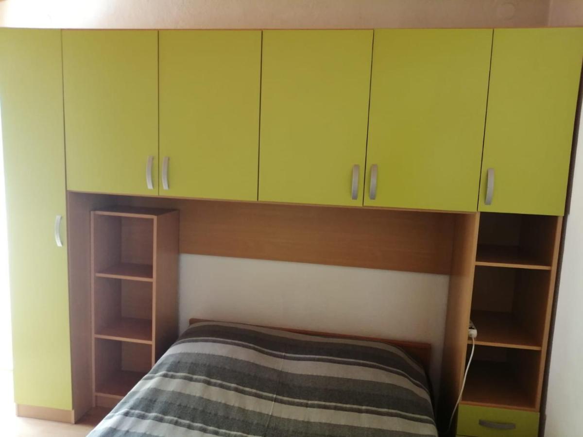 Apartmani Leko Mirjana Baška Voda Esterno foto