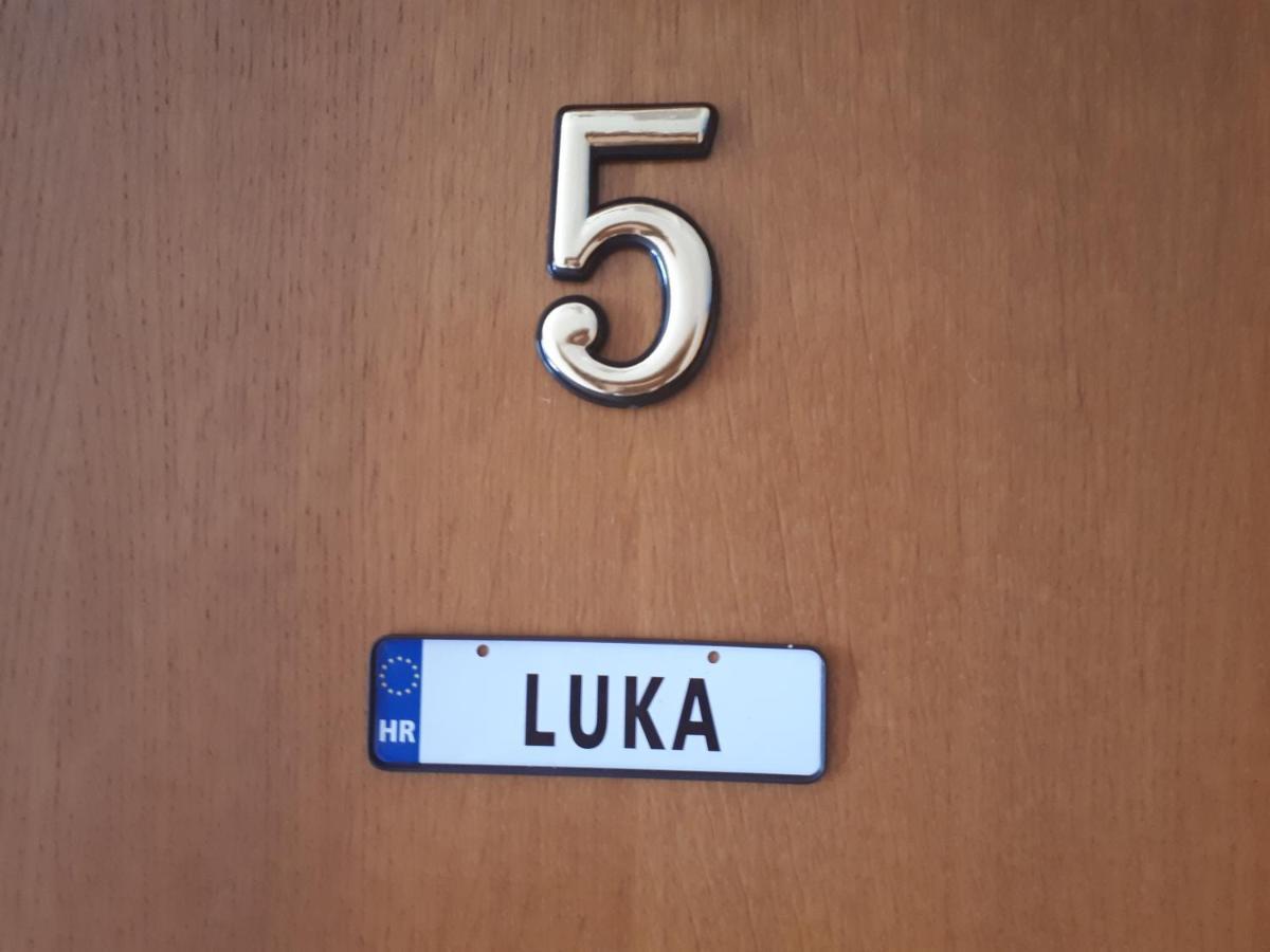 Apartmani Leko Mirjana Baška Voda Esterno foto