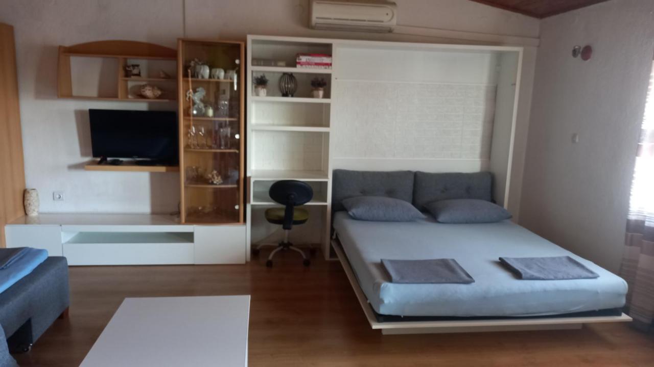Apartmani Leko Mirjana Baška Voda Esterno foto