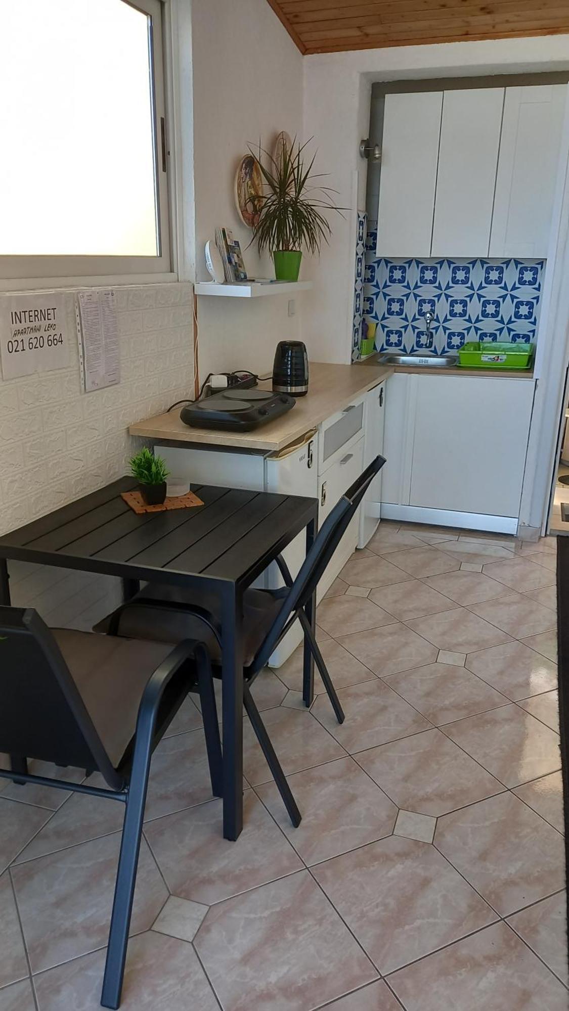 Apartmani Leko Mirjana Baška Voda Esterno foto